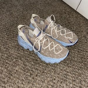 Nike Space Hippie 04